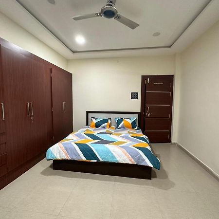 Sunrays - Unique 3Bhk In The Heart Of The City Gwalior Esterno foto